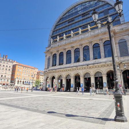 Palace Opera, Studio De Charme Lione Esterno foto